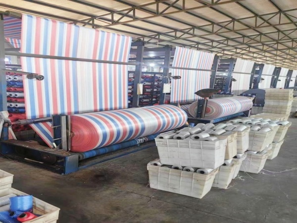 实力厂家直供高密度加厚彩条布，防晒防水抗撕裂，施工仓储农耕通用